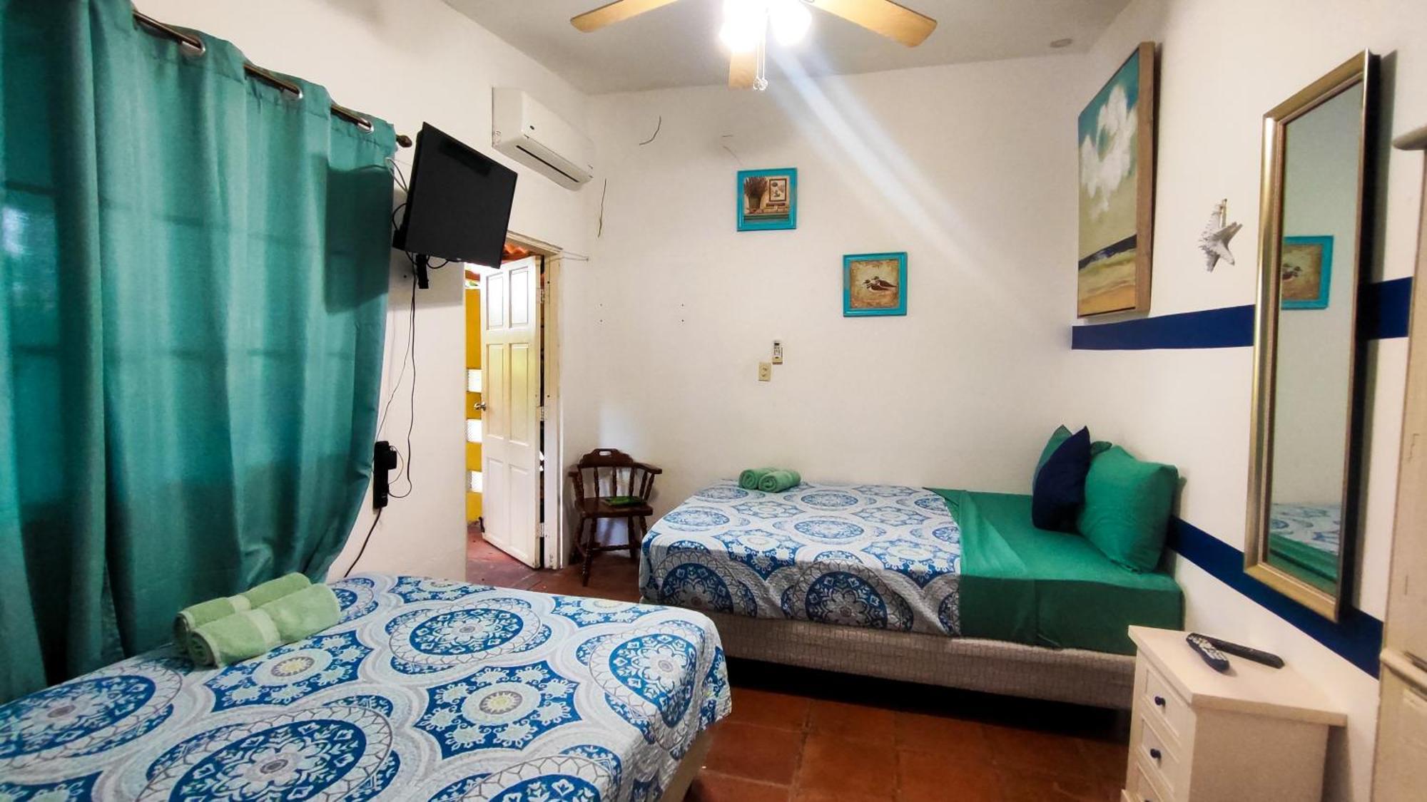 Inn Catalinas Coronado 2*