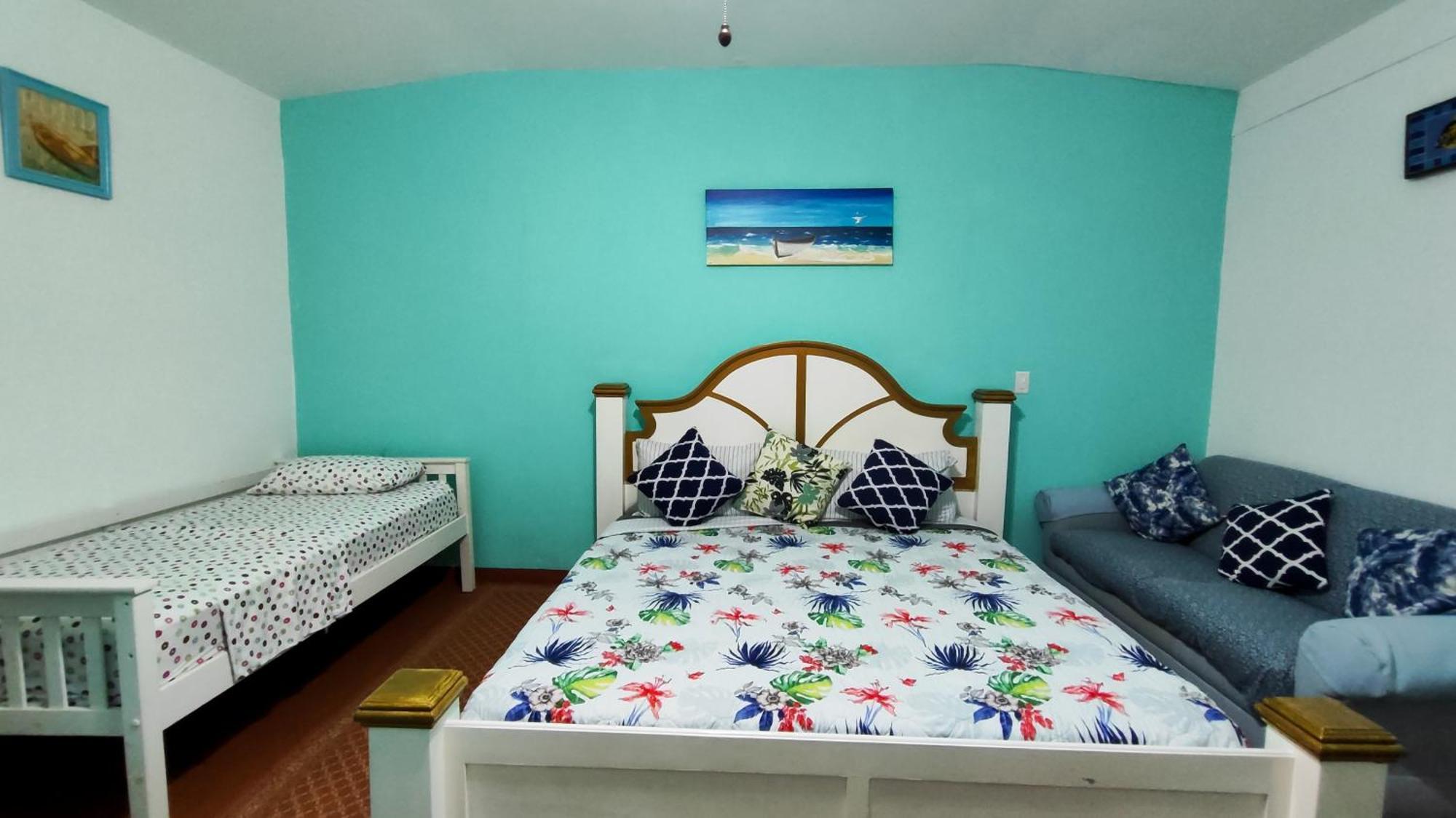 Catalinas Coronado 2*
